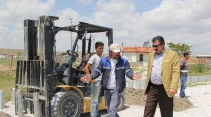 Başkan Kale, &Ccedil;alışmaları Yerinde İnceledi