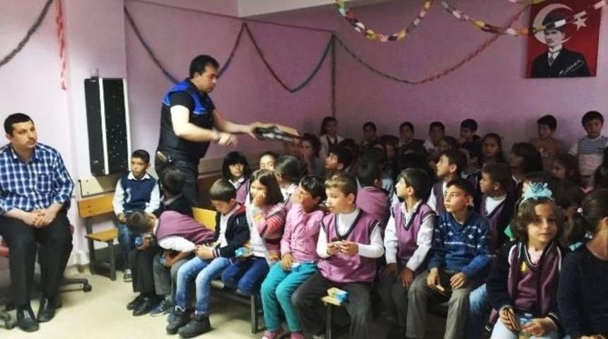 Sungurlu&rsquo;da &Ouml;ğrencilere Trafik Eğitimi Verildi