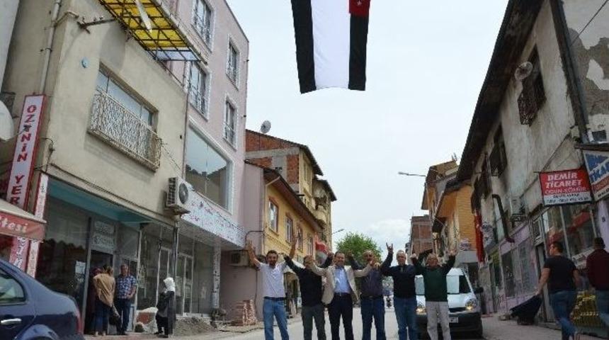 Niksar&rsquo;da Beşiktaşlı Esnaflar Hafta Sonunu Bekliyor