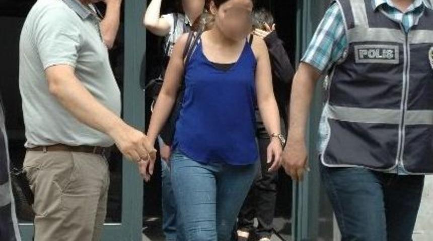 İzmir&rsquo;de Dev Dolandırıcılık Operasyonunda 56 G&ouml;zaltı