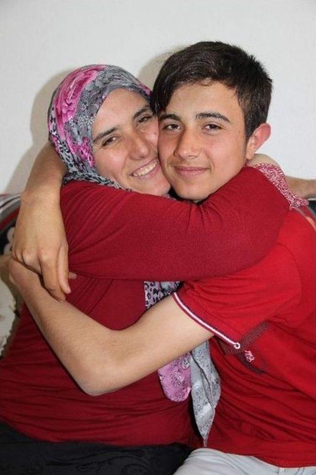 Nevşehir’de Bir Haftadır Kayıp Olan Ortaokul Öğrencisi Ailesine Kavuştu