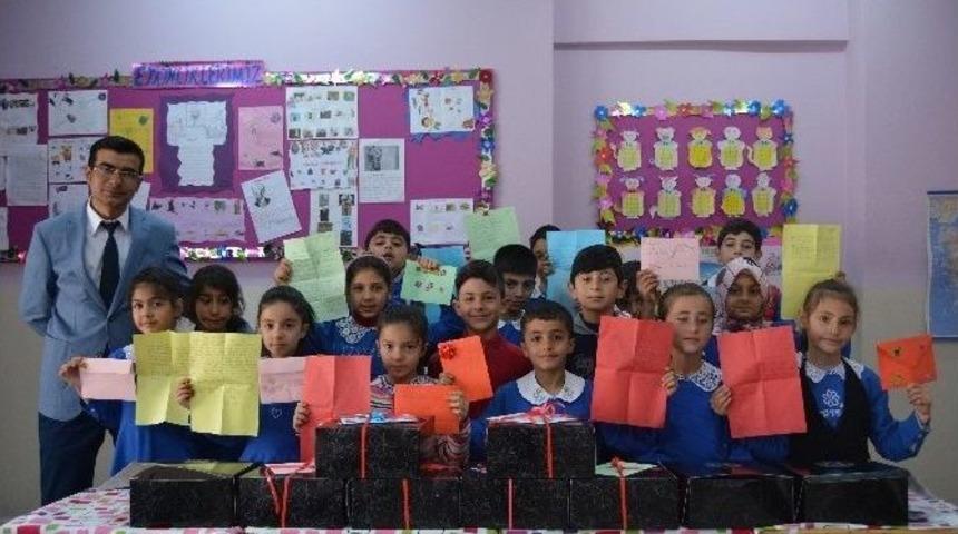 Tercanlı &Ouml;ğrencilerden Nusaybin&rsquo;deki Askerlere Moral