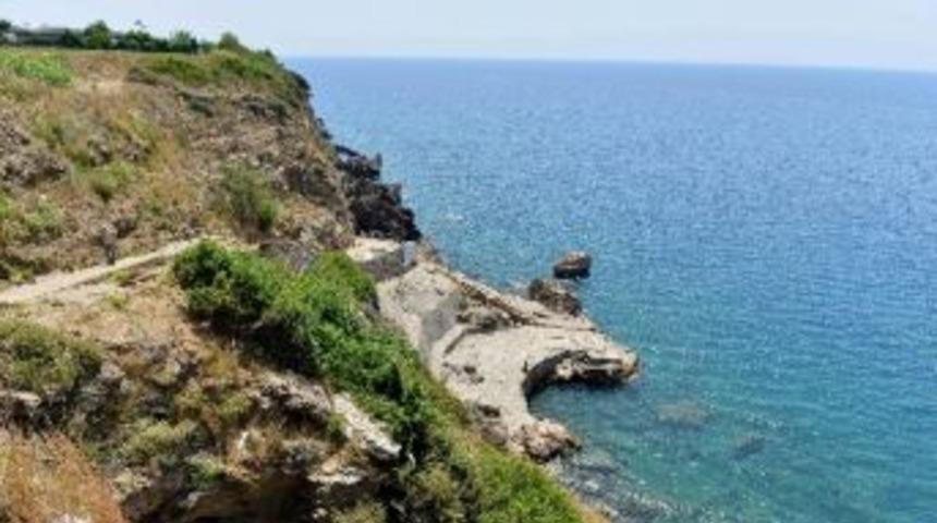 Falezlere Doğal Dokuyu Koruma Şartlı İzin