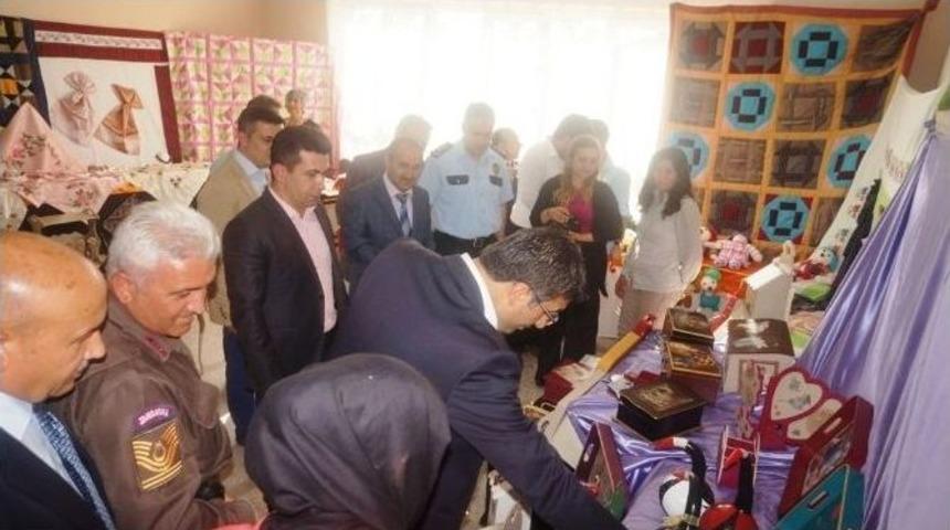 Sarıg&ouml;l Halk Eğitim Merkezi&rsquo;nden Yıl Sonu Sergisi