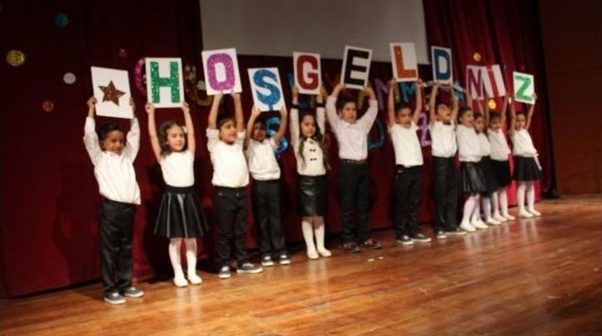 Minik &Ouml;ğrencilerin Okuma Bayram Beğeni Topladı