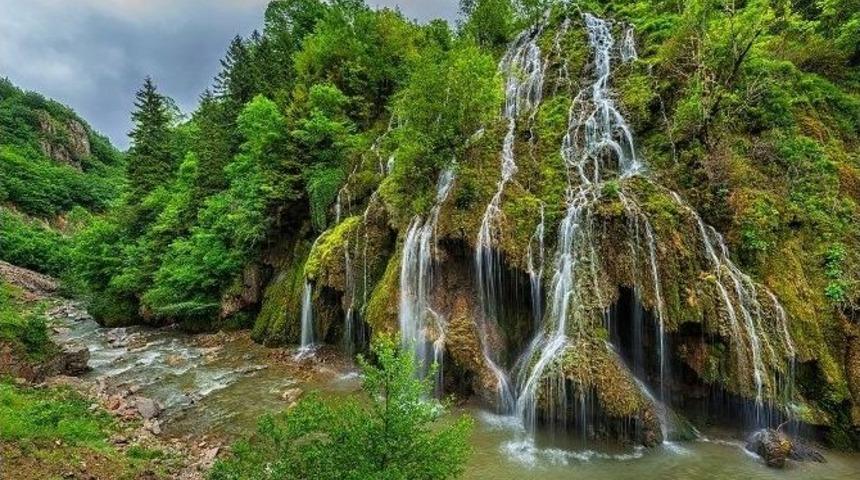 Giresun&rsquo;un Y&uuml;ksek Tepelerinde Renk C&uuml;mb&uuml;ş&uuml;