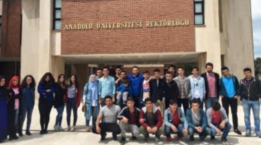 Akademi Lise &Ouml;ğrencilerinden &Uuml;niversite Ziyareti