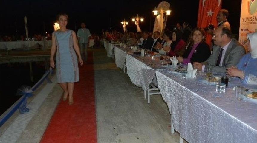 Yunusemreli Kursiyerlerin Hazırladığı Defile Beğeni Topladı