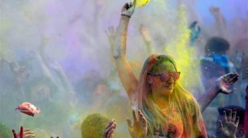 19 Mayıs&rsquo;ta Beşiktaş Rengarenk Olacak