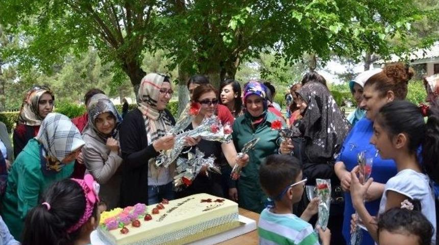 B&uuml;y&uuml;kşehir&rsquo;den Anneler G&uuml;n&uuml; Buluşması