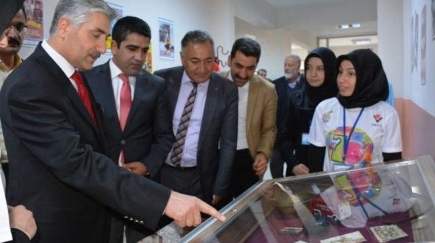 Tatvan&rsquo;da T&uuml;bitak Bilim Fuarı D&uuml;zenledi