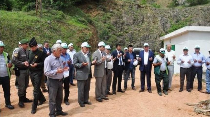 Biga&rsquo;daki Bakacak Barajı&rsquo;ndan Tarım Arazilerine Su Verildi