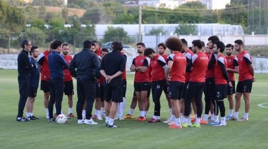 Denizlispor, Final Ma&ccedil;ına Hazırlanıyor