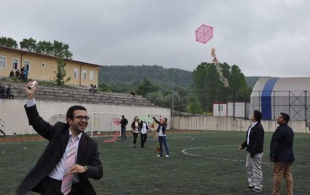 Engelli &Ouml;ğrenciler &Uuml;niversiteli Oldu 1