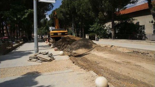 Kula’da Yunus Emre Ve Tabduk Emre Caddeleri Yenileniyor