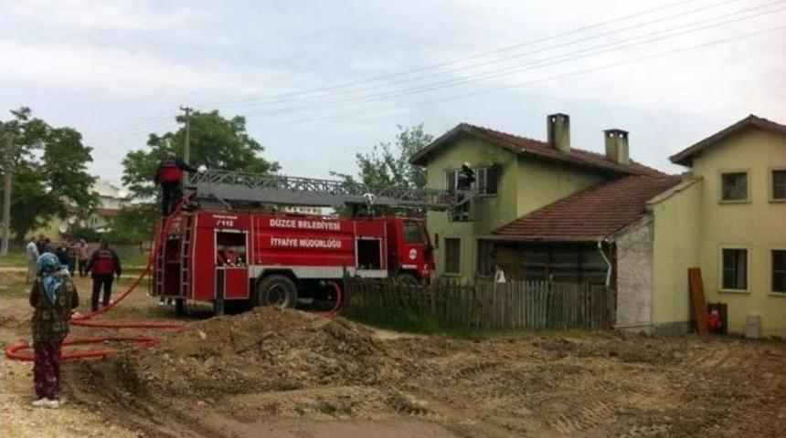 &Ccedil;akmakla Oyun Evi Yaktı