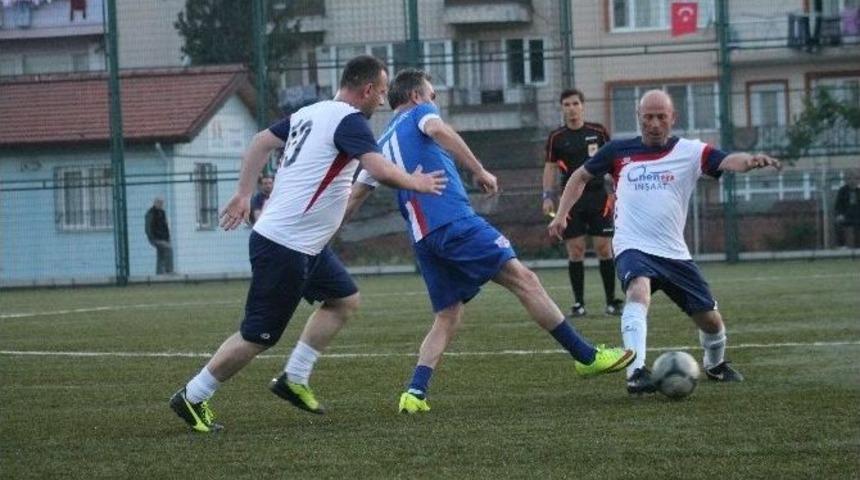 Yalovalı Veteranlar Sahaya İndi