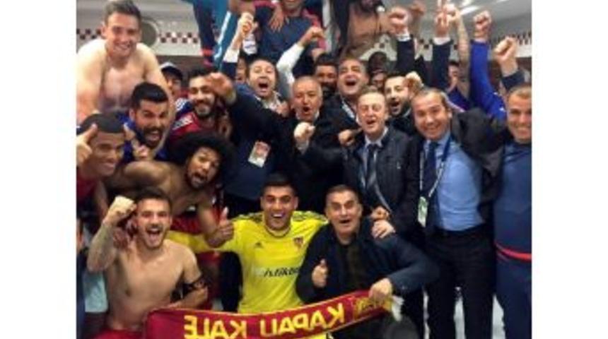Kayserispor Kul&uuml;b&uuml; Başkanı Recep Mamur&rsquo;dan Taraftara &Ccedil;ağrı