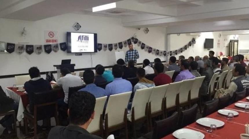 Akcanlardan Boya Ustalarına Seminer