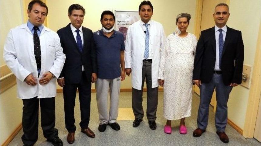 150 Kişilik Ekiple İlk Karaciğer Nakli