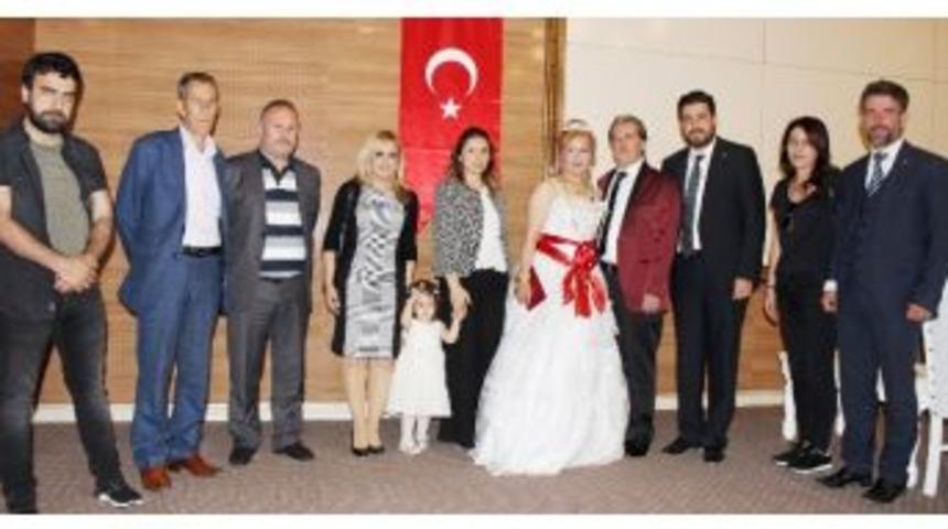 Gazeteci G&uuml;rel Tunca&rsquo;nın Mutlu G&uuml;n&uuml;