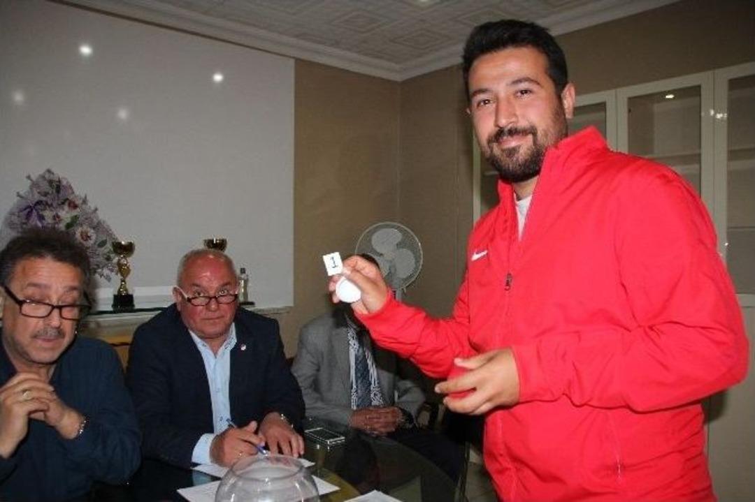 U14 T&uuml;rkiye Şampiyonası Birinci Kademe Kuraları Bilecik&rsquo;te &Ccedil;ekildi