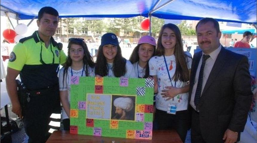 Tokat Gop Ortaokulu&rsquo;nda &lsquo;&rsquo;4006 T&uuml;bitak Bilim Fuarı&rsquo;&rsquo;