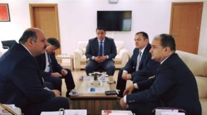 Ak Partili Milletvekili&rsquo;nden Fotoğraflı Mesaj