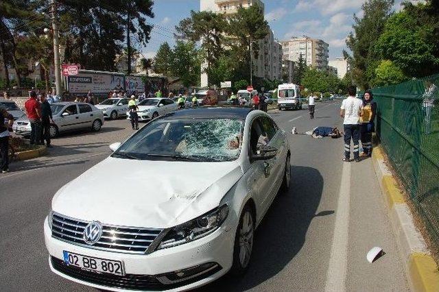 Otomobilin Çarptığı Yaya Feci Şekilde Can Verdi