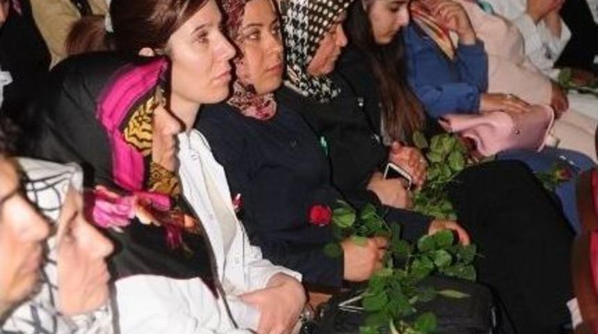 Van&rsquo;da Anneler, Hemşireler Ve Ebeler G&uuml;n&uuml; Etkinliği