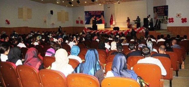 Van&rsquo;da Anneler, Hemşireler Ve Ebeler G&uuml;n&uuml; Etkinliği 2