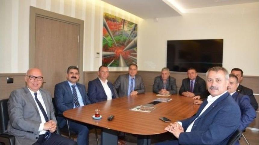 Disk Genel-iş Genel Başkanı Remzi &Ccedil;alışkan Başkan Eşkinat&rsquo;ı Ziyaret Etti