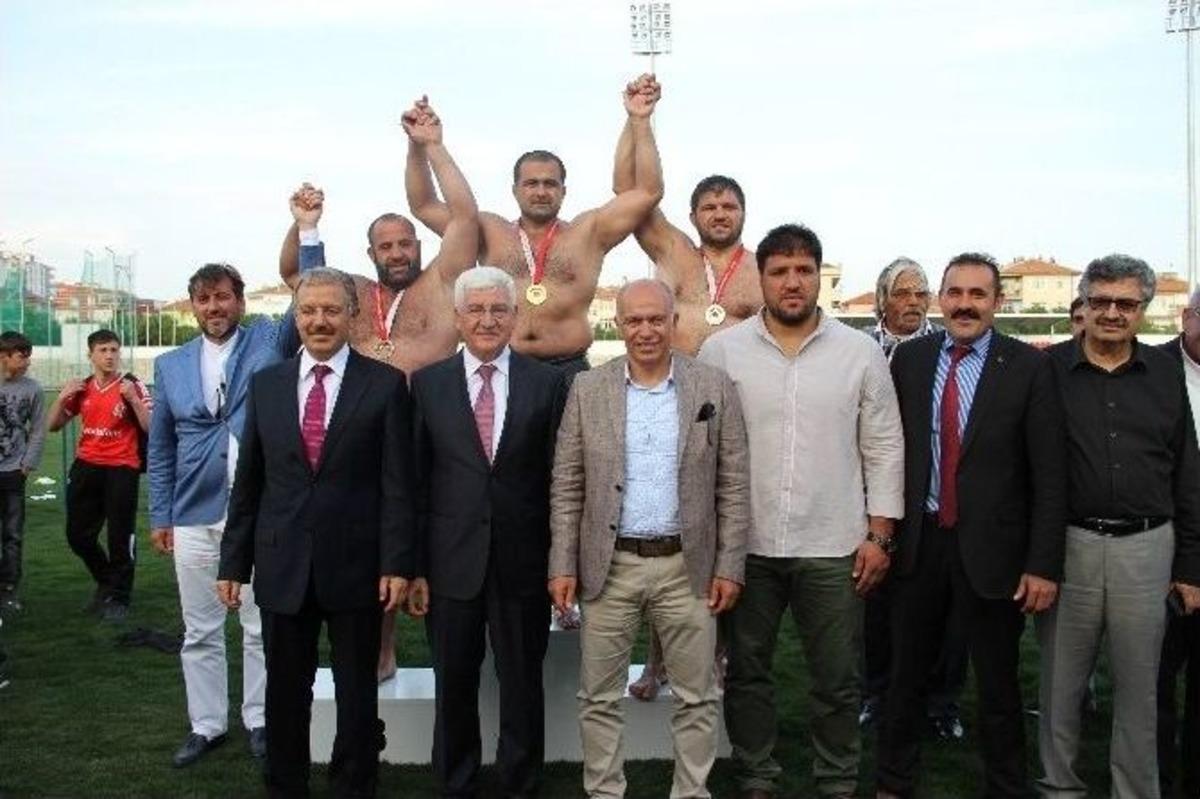 739. T&uuml;rk Dil Bayramı Ve Yunus Emre&rsquo;yi Anma Etkinlikleri