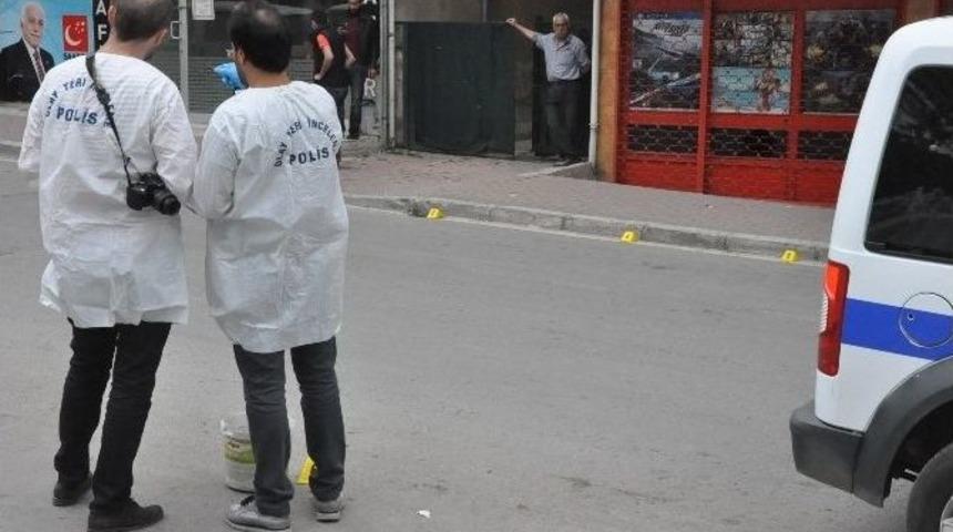 Sokak Ortasında Pompalı T&uuml;fekle Vuruldu