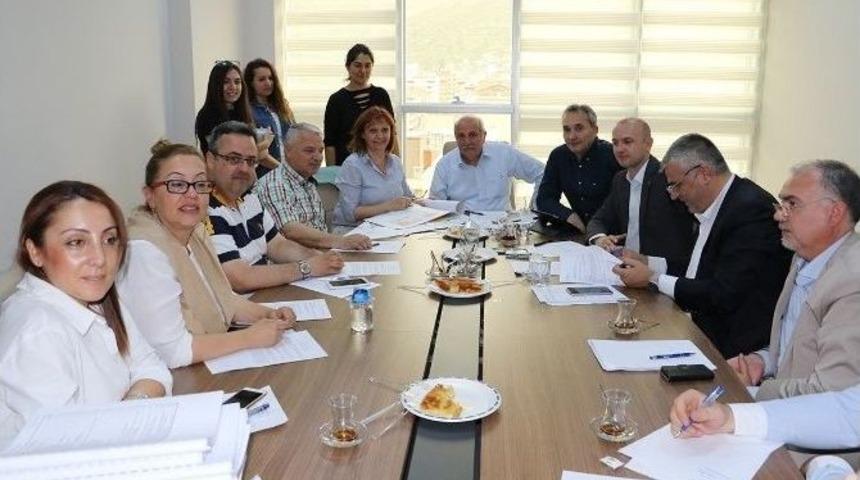 Meclis Ara Verdi, Komisyonlar &Ccedil;alışmaya Başladı
