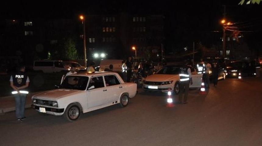 Batman&rsquo;da 500 Polisle G&uuml;venlik Uygulaması