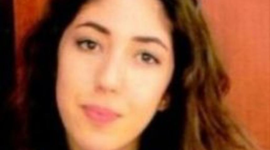 Yoğurt&ccedil;u Parkı&rsquo;nda Y&uuml;r&uuml;y&uuml;ş Yapan &Uuml;niversite &Ouml;ğrencisi Şule Dere, &Ccedil;amur Taşıma Kamyonunun Altında Kalarak Feci Şekilde Hayatını Kaybetti