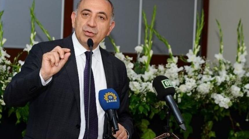İranlı Ressamların Eserleri Beylikd&uuml;z&uuml;&rsquo;nde Sergileniyor