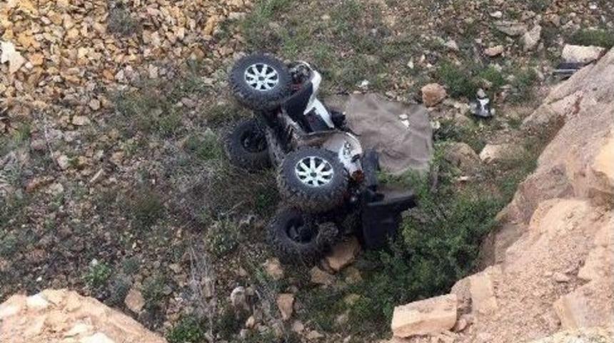 Atv U&ccedil;uruma Devrildi, 1 Kişi &Ouml;ld&uuml;