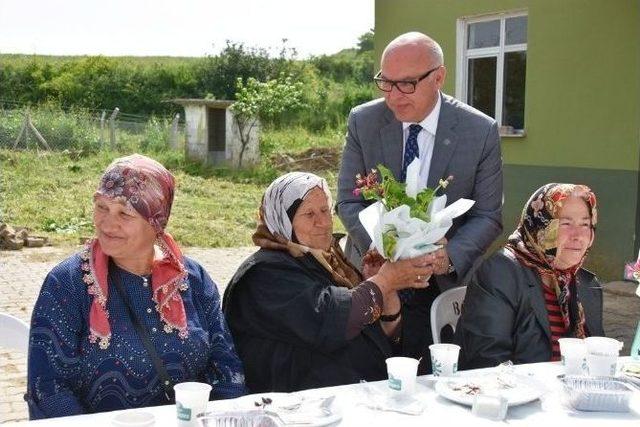 Anneler Günü Kutlamalarına Mahramlı Mahallesi İle Devam Edildi