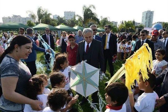 Vali Büyük, Öğrencilerin Uçurtma Sevincine Ortak Oldu