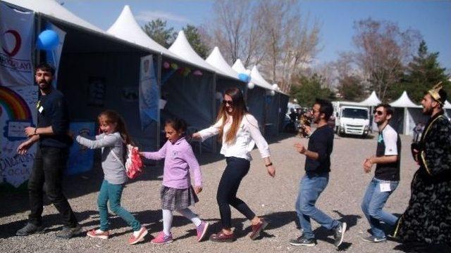 Oltu 25 Mart Öğrencileri Erzurum’da Gezdiler