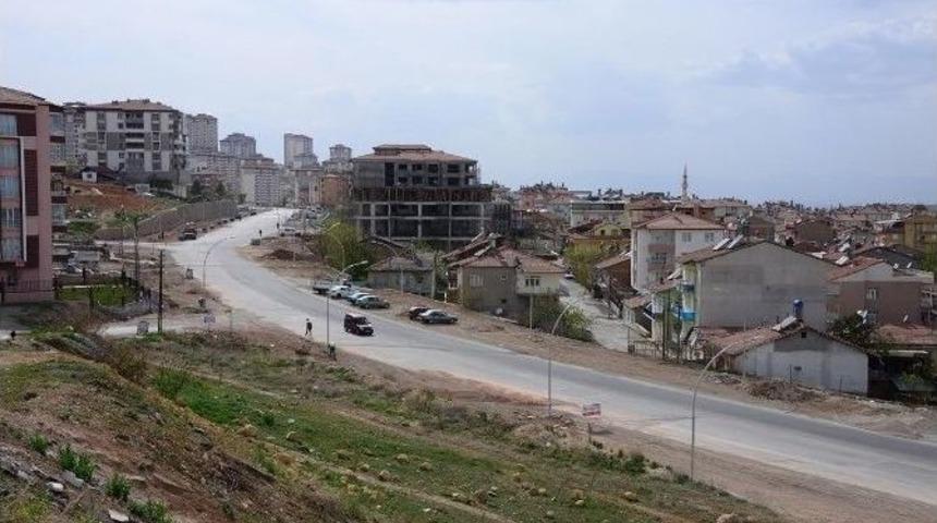 Yusuf &Ouml;zal Caddesinde D&uuml;zenleme &Ccedil;alışmaları Başladı