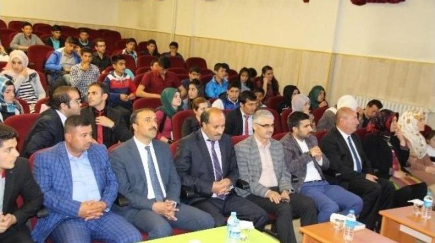 Varto&rsquo;da Kur&rsquo;an-ı Kerim&rsquo;i Okuma Yarışması