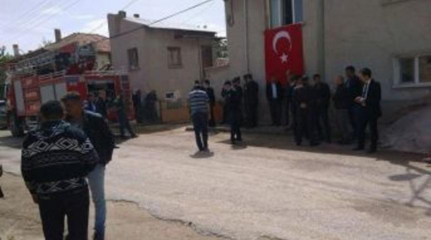 Hakkari&rsquo;deki &Ccedil;atışmanın Ardından Afyonkarahisar&rsquo;a Şehit Acısı D&uuml;şt&uuml;