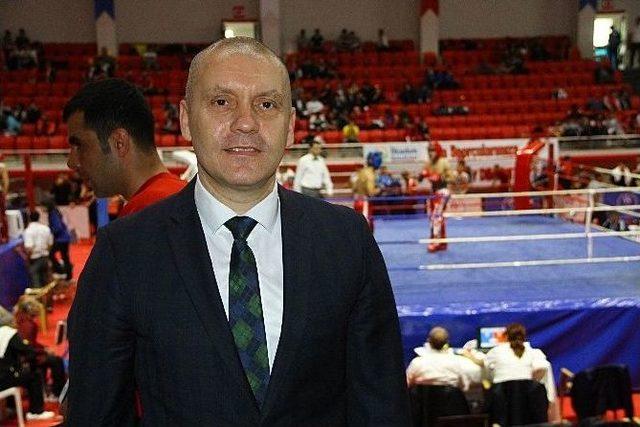 Türkiye Kick Boks Şampiyonası Başladı