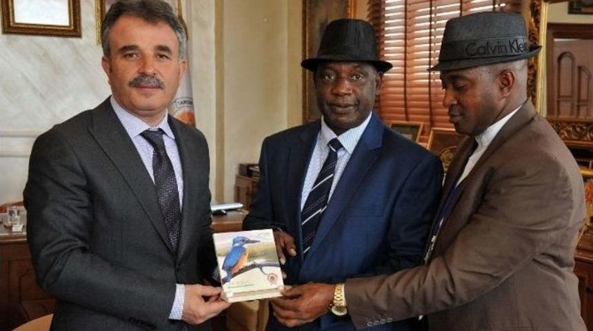 Samsun&rsquo;a Sierra Leone&rsquo;den Kardeş Şehir Geliyor