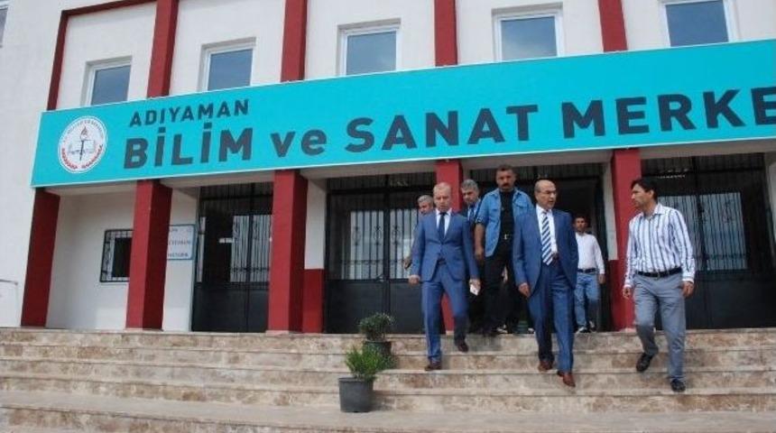 Vali Demirtaş, Fen Lisesi Ve Bilim Sanat Merkezini Gezdi