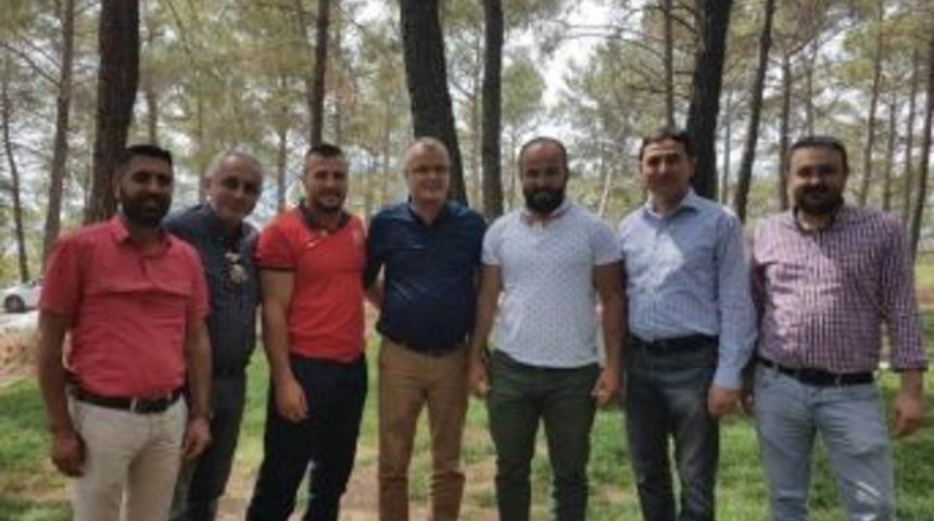 Pehlivanlara Altın Desteği