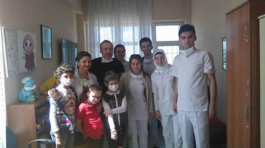 Kanser Hastası &Uuml;&ccedil; &Ccedil;ocuğun Dileği Kabul Oldu